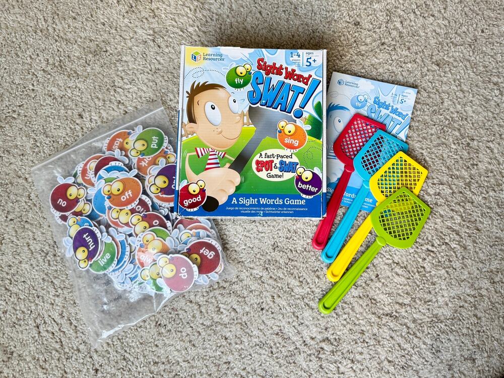 Learning Resources Sight Word Swat Complete Game w/ 4 Swatters Cards Instruction